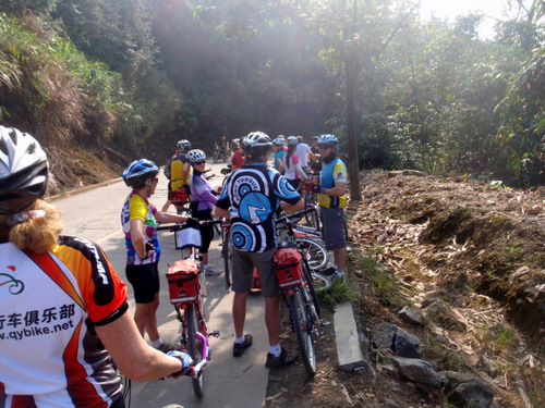 Group rest break.